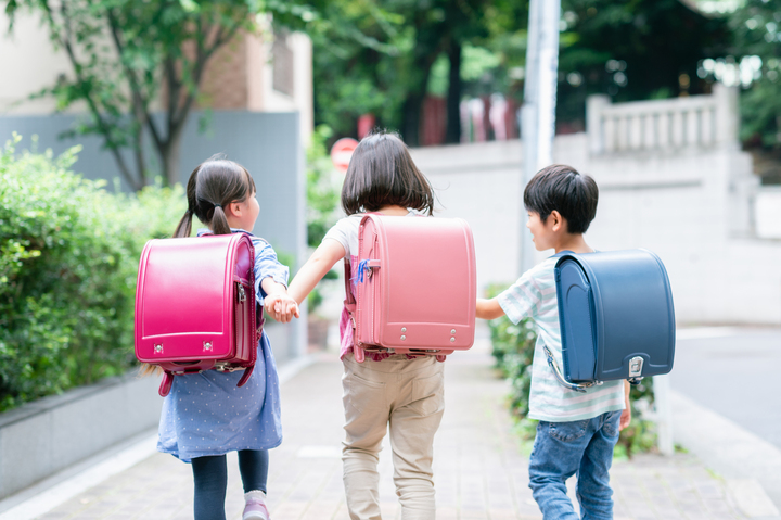 子どもの通学画像